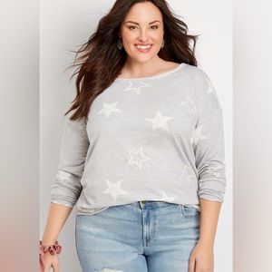 Maurices long sleeve gray star sweater. Crew neck relaxed fit. Raw hem